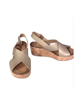 CLARKS shoes